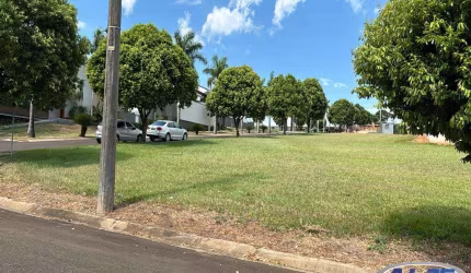 Casa em condomínio fechado à venda na Avenida Warner Gomes Fernandes, Parque das Esmeraldas, Marília por R$ 630.000