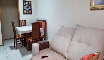 Casa em condomínio fechado com 3 quartos à venda na Rua Luís Antônio de Oliveira, Jardim Portal do Sol, Marília por R$ 580.000