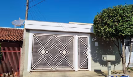 Casa com 3 quartos à venda na Rua Francisco Morilhas, Núcleo Habitacional Doutor Aniz Badra, Marília por R$ 290.000