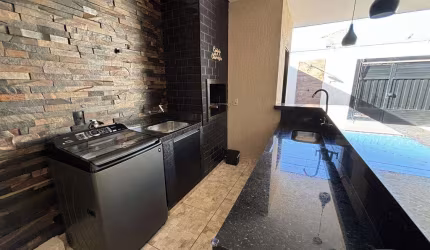 Casa com 2 quartos à venda na Rua José Ferreira de Menezes, Jardim Domingos de Léo, Marília, 119 m2 por R$ 390.000
