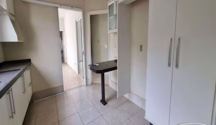Casa com 3 quartos à venda na Avenida Helena Menóia Borghetti, Centro (Lácio), Marília, 153 m2 por R$ 630.000