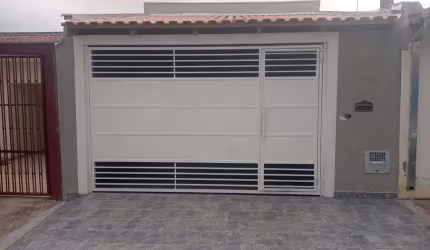 Casa com 2 quartos à venda na Rua Ana Cândida de Souza Gemeinder, Jardim Nacional, Marília, 80 m2 por R$ 290.000