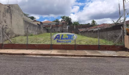 Terreno à venda na Rua dos Mandis, Jardim Marajá, Marília por R$ 470.000