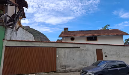 Casa para locação no Quitandinha!