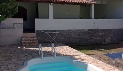 Casa para Venda em Iguaba Grande, Centro, 4 dormitórios, 2 suítes, 5 banheiros, 3 vagas
