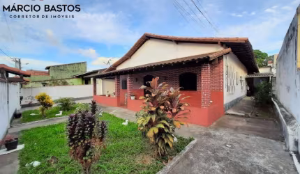 Casa para Venda em Iguaba Grande, Parque Tamariz, 4 dormitórios, 3 banheiros