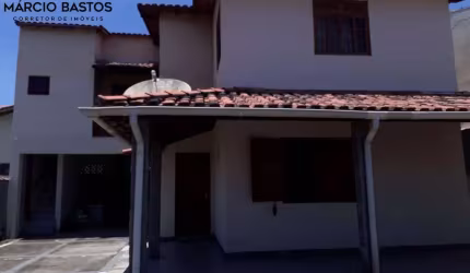 Duplex para Venda em Saquarema, Gravatá, 5 dormitórios, 3 banheiros
