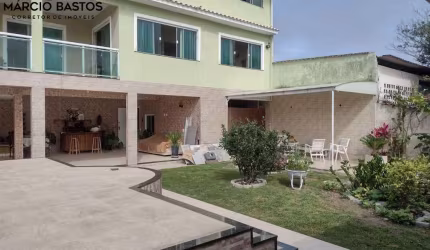 Casa para Venda em Araruama, Pontinha, 5 dormitórios, 1 suíte, 4 banheiros, 3 vagas