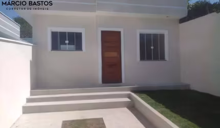 Casa para Venda em Araruama, Coqueiral, 2 dormitórios, 1 suíte, 2 banheiros