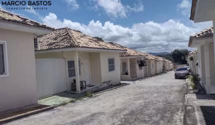 Casa para Venda em Araruama, Outeiro, 2 dormitórios, 1 suíte, 2 banheiros