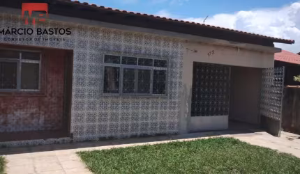 Casa para Venda em Araruama, Paraty, 3 dormitórios, 1 suíte, 2 banheiros