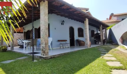 Casa em Condomínio para Venda em Araruama, Centro (Iguabinha), 4 dormitórios, 3 suítes, 4 banheiros