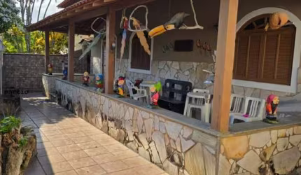 Duplex para Venda em Araruama, Hospício, 7 dormitórios, 3 suítes, 5 banheiros