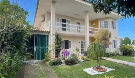 Duplex para Venda em Araruama, Pontinha, 5 dormitórios, 5 suítes, 6 banheiros, 1 vaga