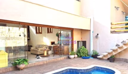 Casa em Vinhedo no Cond. Jardim das Palmeiras -  3 Suítes 4 Vagas R$ 1.495.000
