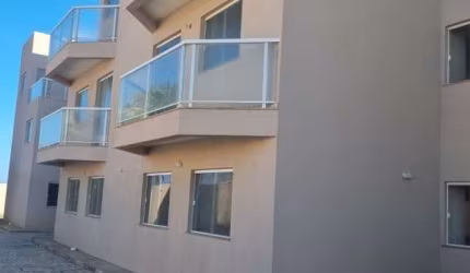 Casa em condomínio fechado com 2 quartos à venda na Rua Walter da Silva Maia, 1, Ipitanga, Lauro de Freitas por R$ 340.000