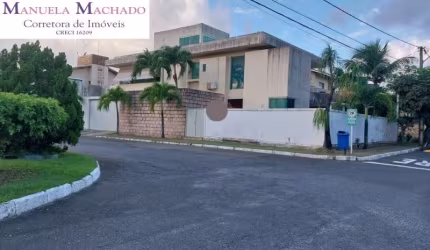 Casa em condomínio fechado com 3 quartos à venda na Rua dos Pelicanos, 2, Piatã, Salvador por R$ 1.950.000