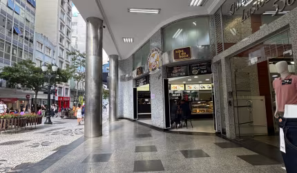 SALA COMERCIAL NA RUA XV DE NOVEMBRO/ MARECHAL DEODORO