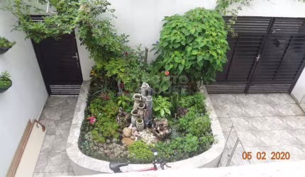 Sobrado à venda no Planalto Paulista, 160m², 4 Dormitórios, 1 Suíte e 4 Vagas.