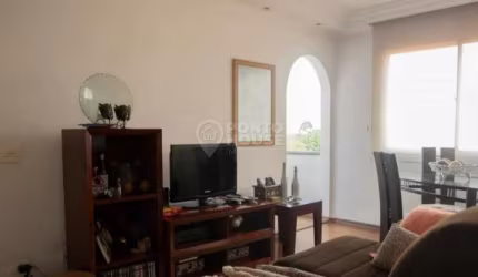 Apartamento à venda na Saúde com varanda e 1 vaga