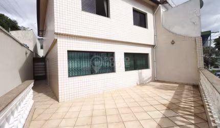 Oportunidade Ótimo Sobrado à venda no bairro Ipiranga,  4 dormitórios, 2 suítes e 3 vagas