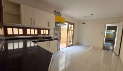 Sobrado à venda Vila das Mercês (Ipiranga) 2quartos,1suíte, 2vagas e edícula nos fundos