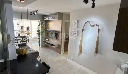 Apartamento à venda no Bairro Ipiranga com 2 Dormitórios, 1 suíte e 1 vaga