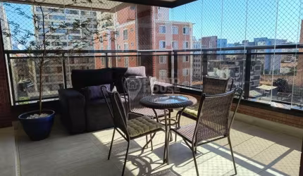 Apartamento à venda na Vila Mariana - Perto do Metrô 04 suítes, 04 vagas 209m²