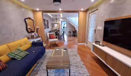 Casa à Venda Planalto Paulista 3 Suítes, 3 Vagas, Moderna e Em Excelente Local
