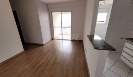 Apartamento à Venda no bairro Água Funda, 2 Dormitórios, Vaga, Lazer, Andar Alto