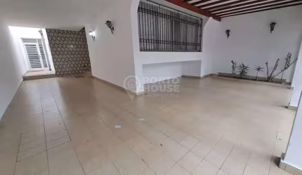 Casa à Venda no bairro Planalto Paulista 4 Dormitórios, 4 Vagas, Ocasião, 215 m²