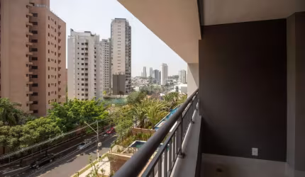 Studio à venda e locação na Chácara Klabin com 31m², varanda, 1 suíte e 1 sala