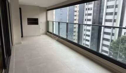 Apartamento à venda na Vila Mariana com 3 suites, 2 banheiros e 2 vagas