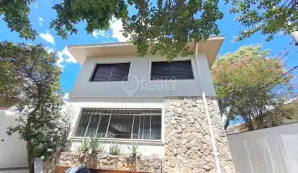 Casa Para Locação Planalto Paulista 3 Dormitórios, 3 Vagas, Isolada e Espaçosa