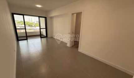 Apartamento à venda na Saúde de 3 dormitórios, suíte, varanda e 1 vaga