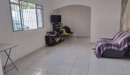 Sobrado à venda no bairro Vila Mariana 140m², 4 dormitórios, gourmet e 2 vagas