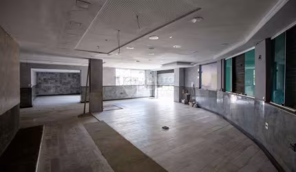Imóvel comercial á venda e locação de 560m² alta visibilidade no Jardim da Saúde
