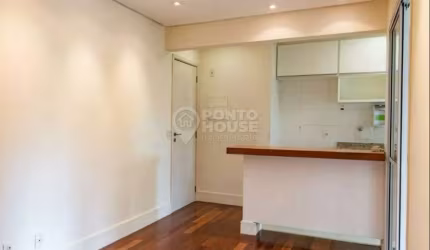 Apartamento 2 dormitórios, suíte e 1 vaga à venda na Vila Gumercindo
