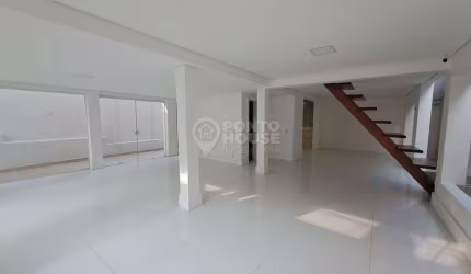 Casa Para Locação no Planalto Paulista 4 Suítes, 4 Vagas, Moderna, 10 x 21