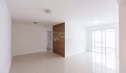 Apartamento à venda no bairro Jardim da Saúde 4 dormitórios, 2 suites e 2 vagas