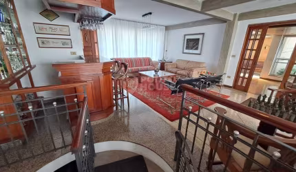Casa à Venda no bairro Mirandópolis 4 Dormitórios (2 Suítes), 4 Vagas, Raridade