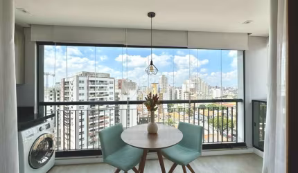 Studio à venda bairro Saúde de 36m², 1 suíte, sala e cozinha integrada e 1 vaga