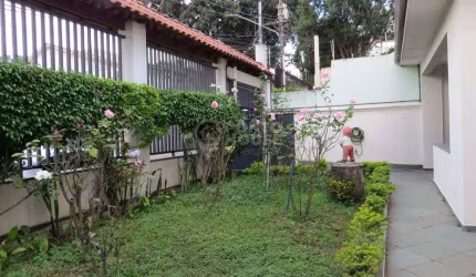 Casa à Venda Planalto Paulista 4 Suítes, 6 Vagas, Bom  Quintal, 400 m² Terreno