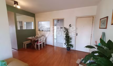 Apartamento à venda no bairro Mirandópolis de 2 dormitórios, 2 banheiros e 1vaga