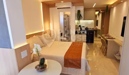 Studio mobiliado à venda e locação no bairro Campo Belo, com sacada envidraçada
