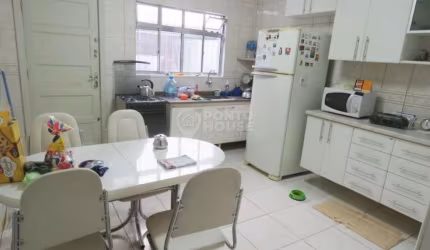 Sobrado  2 dormitórios, 1 vaga perto do Metrô à venda na Vila Gumercindo