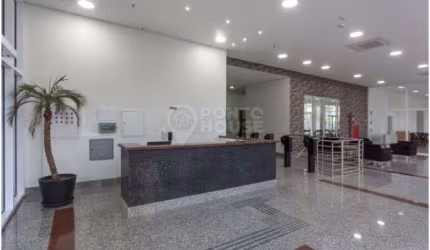 Sala comercial com 2 vagas de garagem no Bairro da Vila Gumercindo