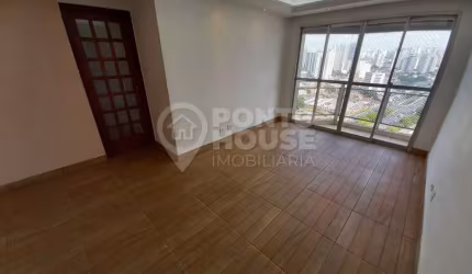 Apartamento à venda e locação no bairro Saúde de 3 dormitórios e 1 vaga