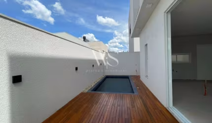 Casa com 4 quartos à venda na Avenida das Torres, 200, FAG, Cascavel por R$ 1.800.000