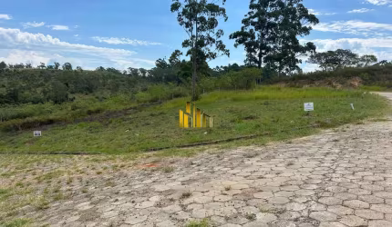 Lote no Bairro Pedreiras